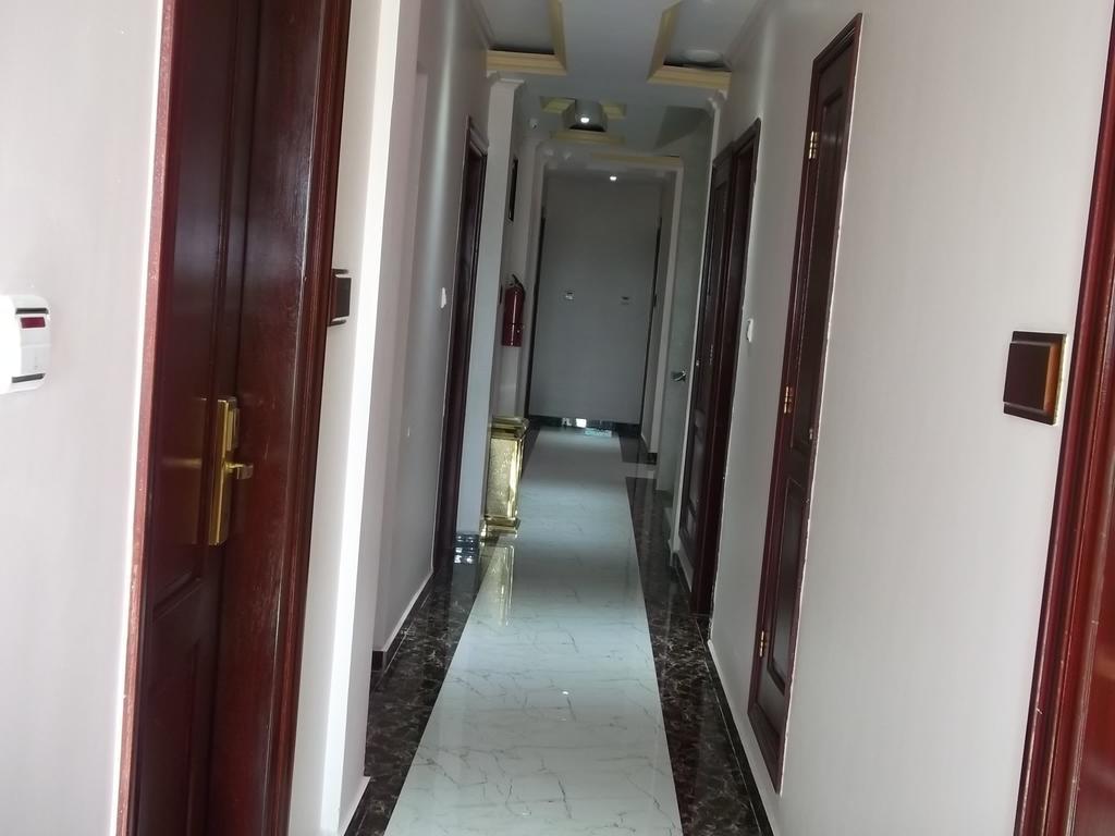 Star City Hotel Дар-эс-Саламе Номер фото
